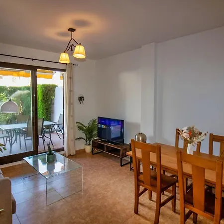 Bajo Con Terraza Y Piscina Playa Cargador